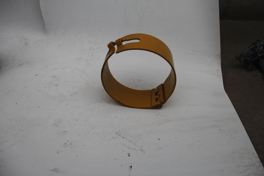 Standard API 5 1/2 Utilisation de puits d'huile Collier d'arrêt de type boulon pour centralisateur avec forces axiales élevées.