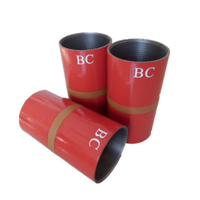 7 API 5CT Tubes et boîtiers d'acier au carbone combinés ou couplage réducteur pour puits de pétrole et de gaz