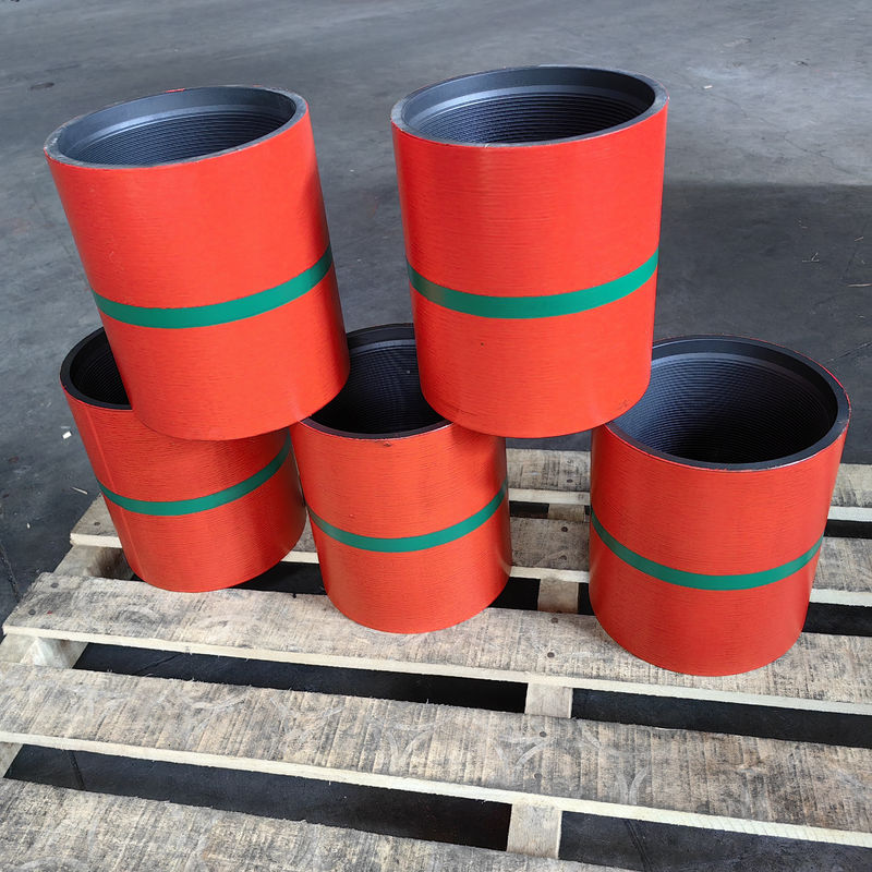 4 1/2 API 5CT Tubes et boîtiers en acier au carbone Combinaison ou couplage réducteur pour puits de pétrole et de gaz