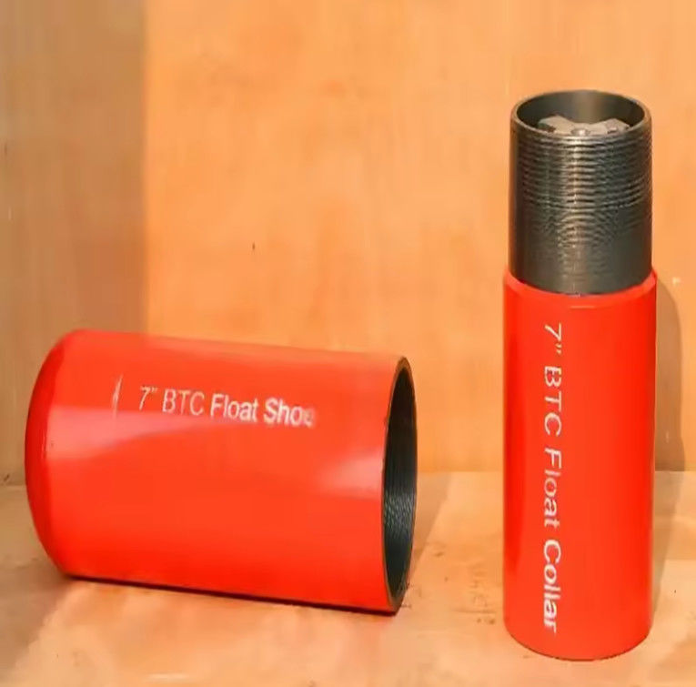 Chaussure et col flottant avec traitement thermique avancé pour des performances supérieures et une seule valve